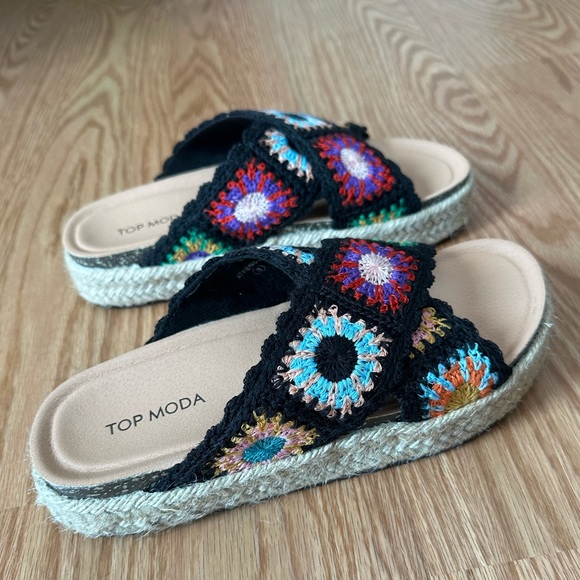 Black Crochet Sandals - Picture 2 of 9